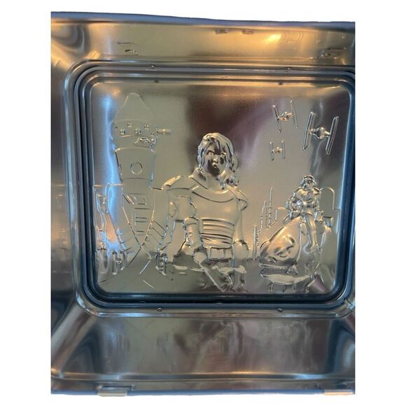 Funko Multicolor Star Wars The Mandalorian Metal Tin Lunchbox - Picture 8 of 13